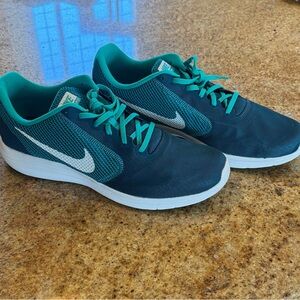 Nike Teal and White Athletic Shoes